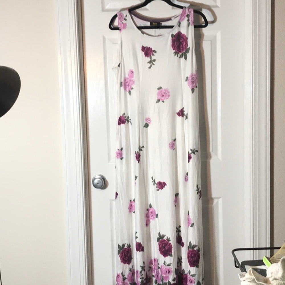 Stunning maxi dress